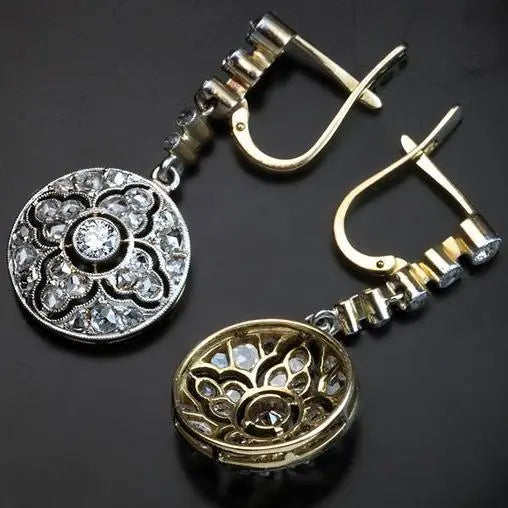 Rounded pendant earrings with crystals in vintage style