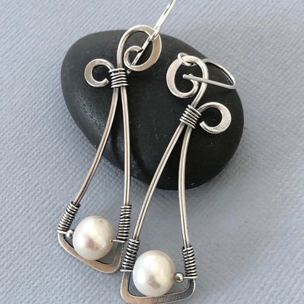 Earrings with pearls in sterling silver