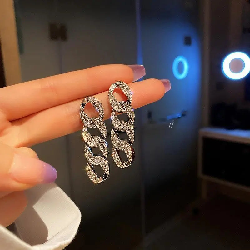 Luxury silver and zirconia bow earrings