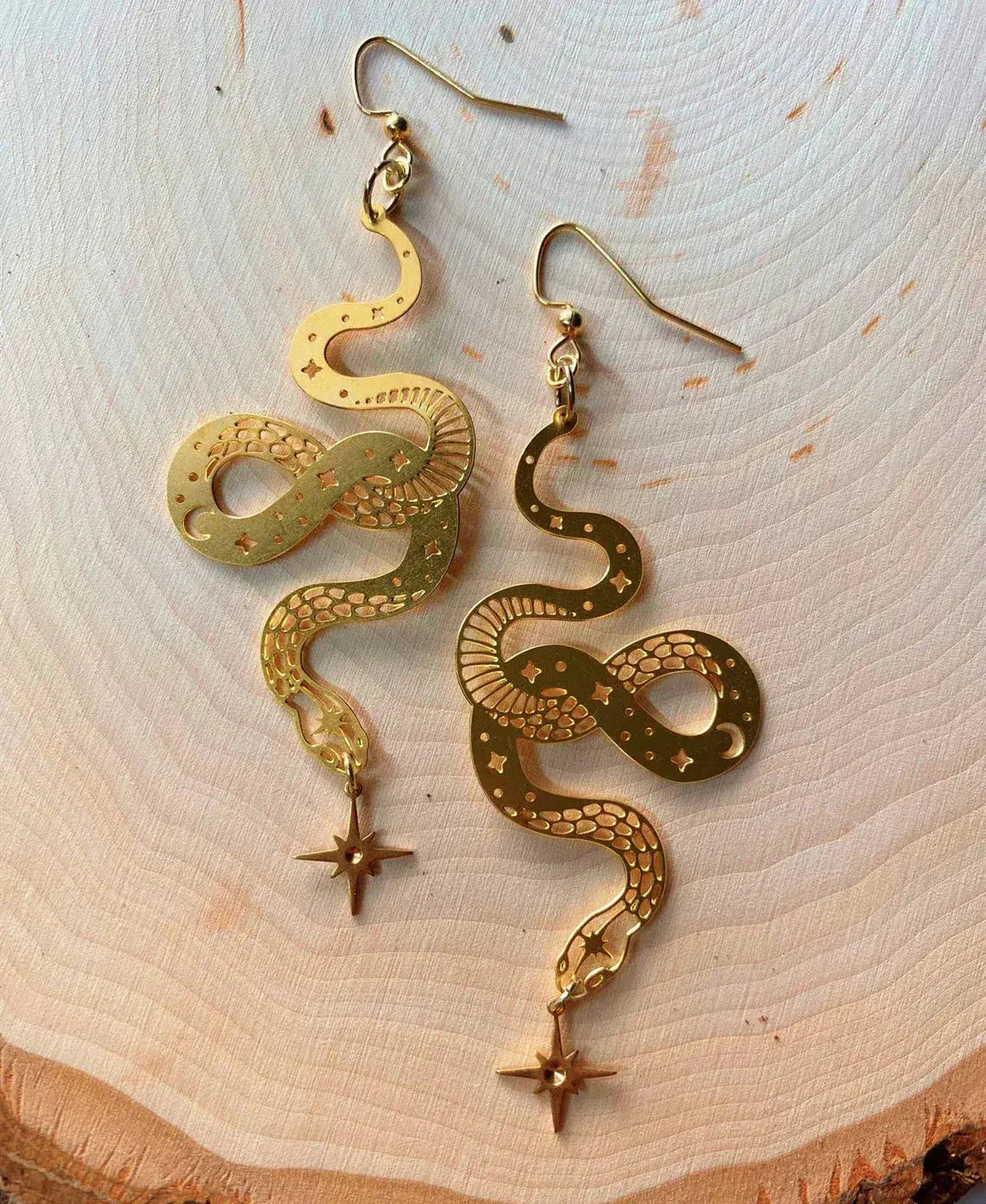 Gold Star Snake earrings with pendant