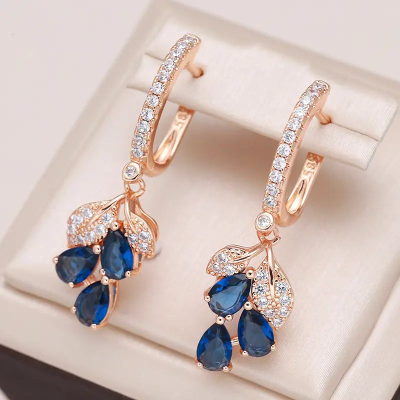 Earrings with blue crystals