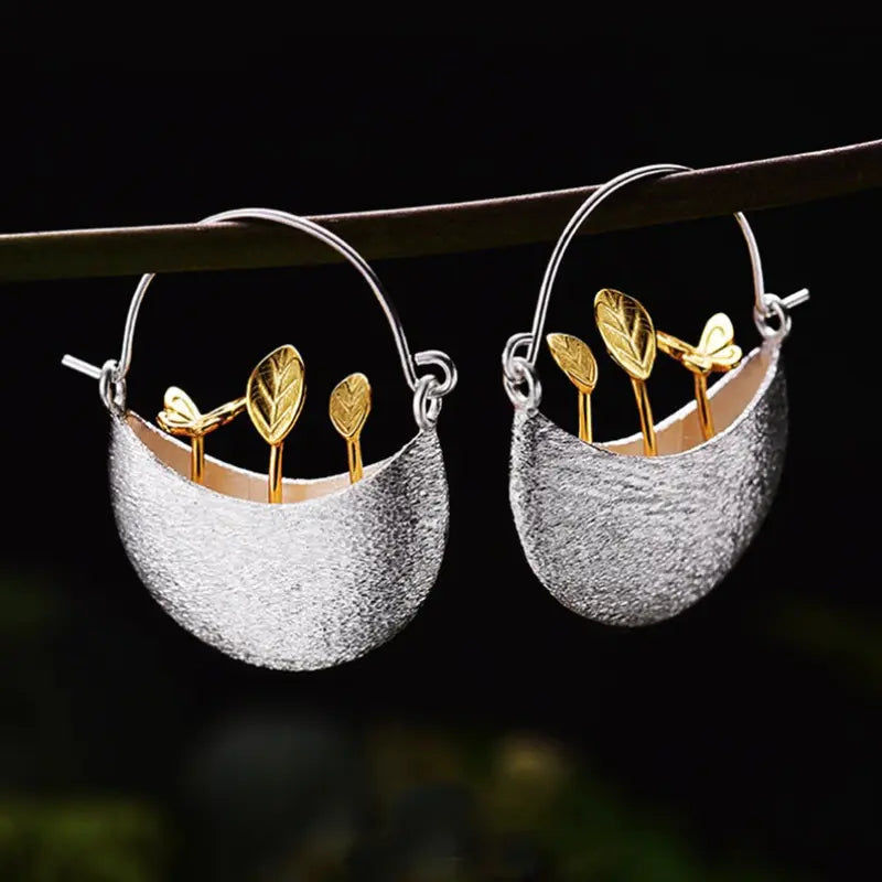 Gold-plated silver basket earrings with flowers