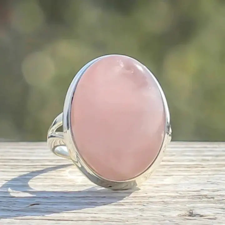 Rose quartz ring in sterling silver 925