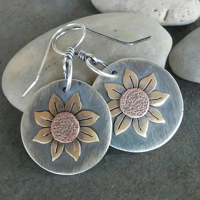Silver sunflower earrings in vintage style