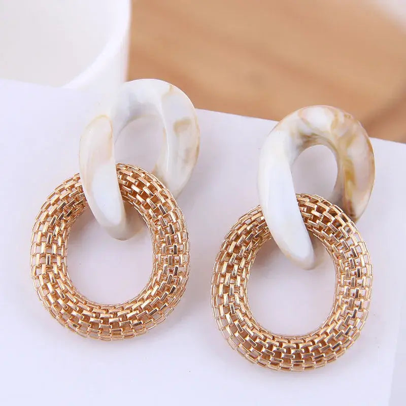 Vintage style knot earrings