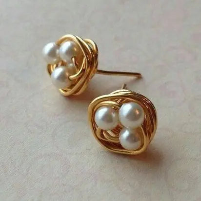 Vintage style pearl earrings
