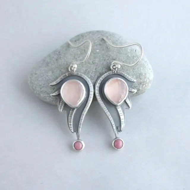 Vintage style earrings with pink crystals