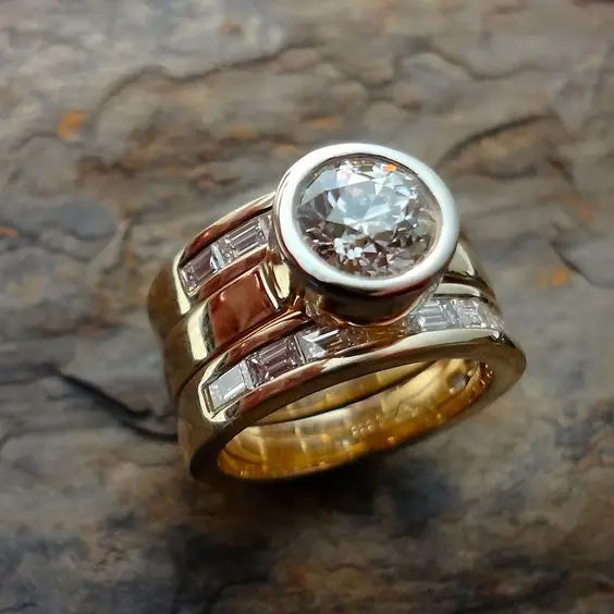 Antique ring made of laminated glass