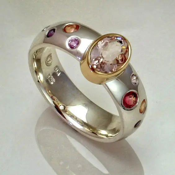 Ring with inlaid colored vintage crystals