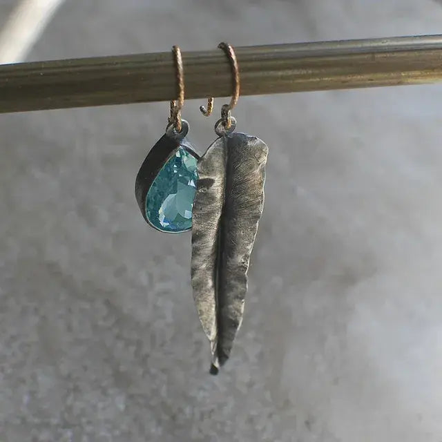 Vintage blue crystal leaf Ohrringe
