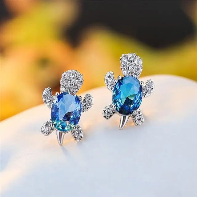 Sea turtle earrings with zirconia and silver