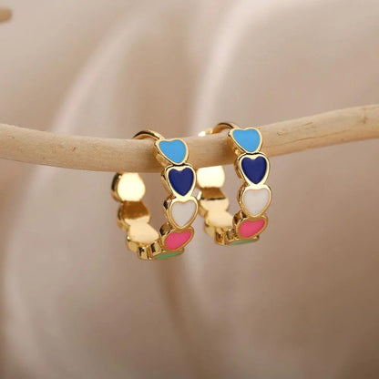 Minimalist multicolor gold heart-shaped earrings