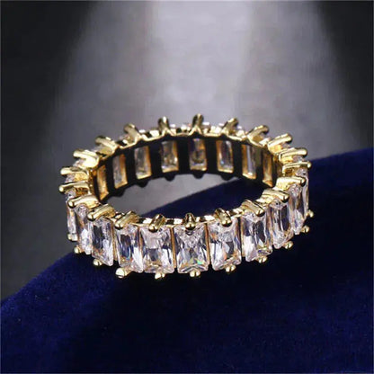 Luxury zirconia ring in gold and silver