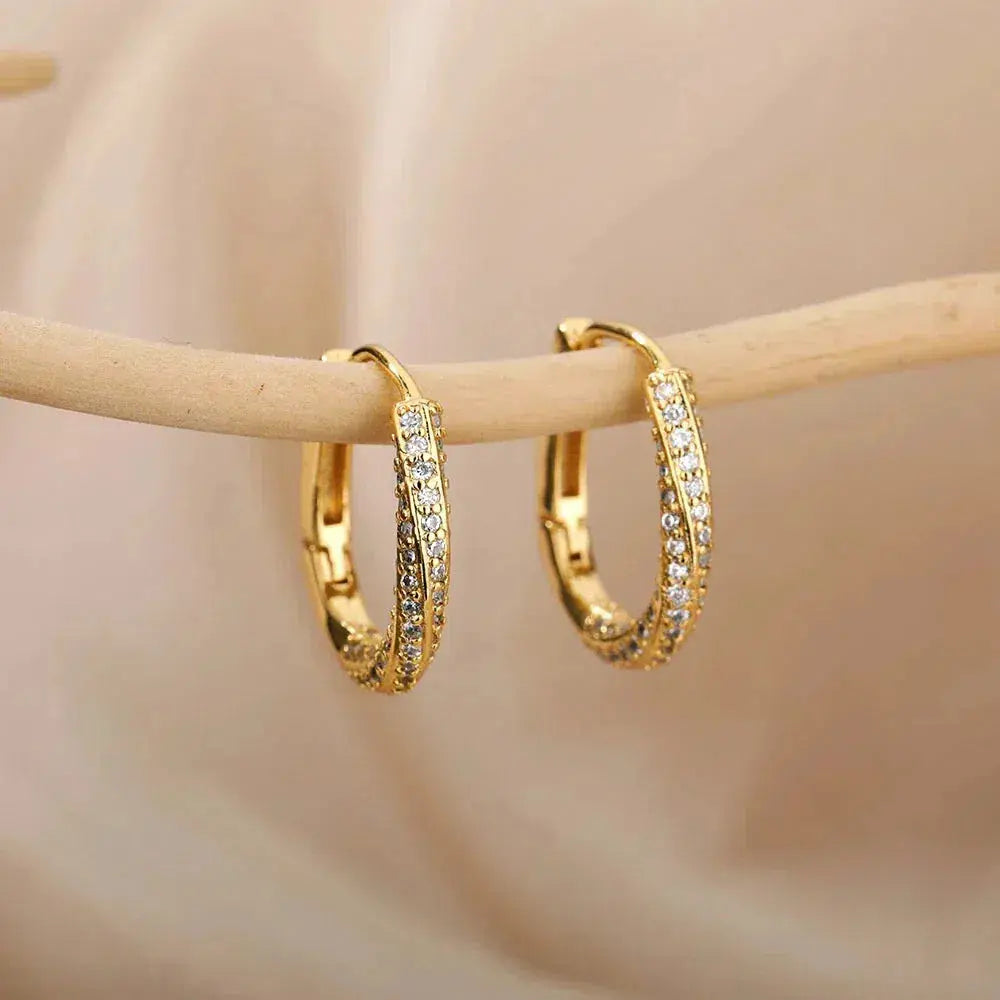 Irregular minimalist shiny gold earrings