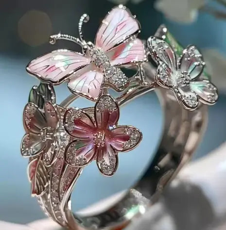 Fashionable delicate gold butterfly flower rings for women, party accessories, gifts, custom jewelry