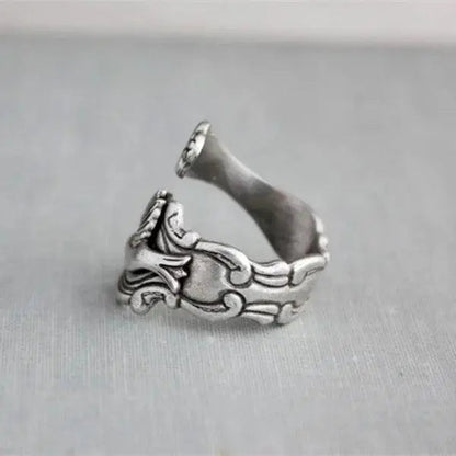 Hummingbird flower ring