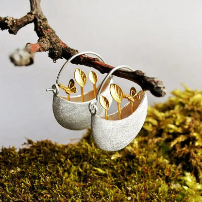 Gold-plated silver basket earrings with flowers