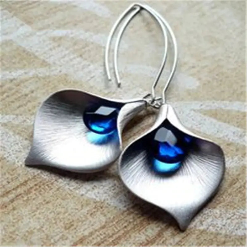 Blue silver earrings with lotus