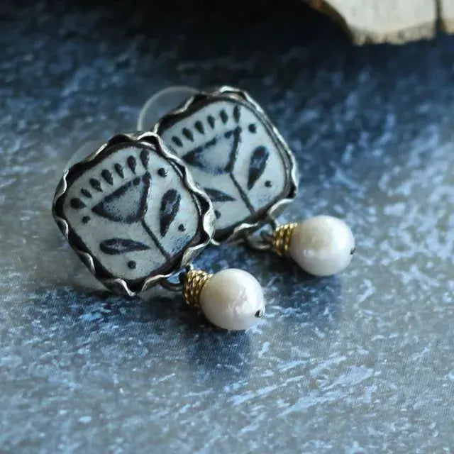 Hand-painted vintage-style pearl earrings
