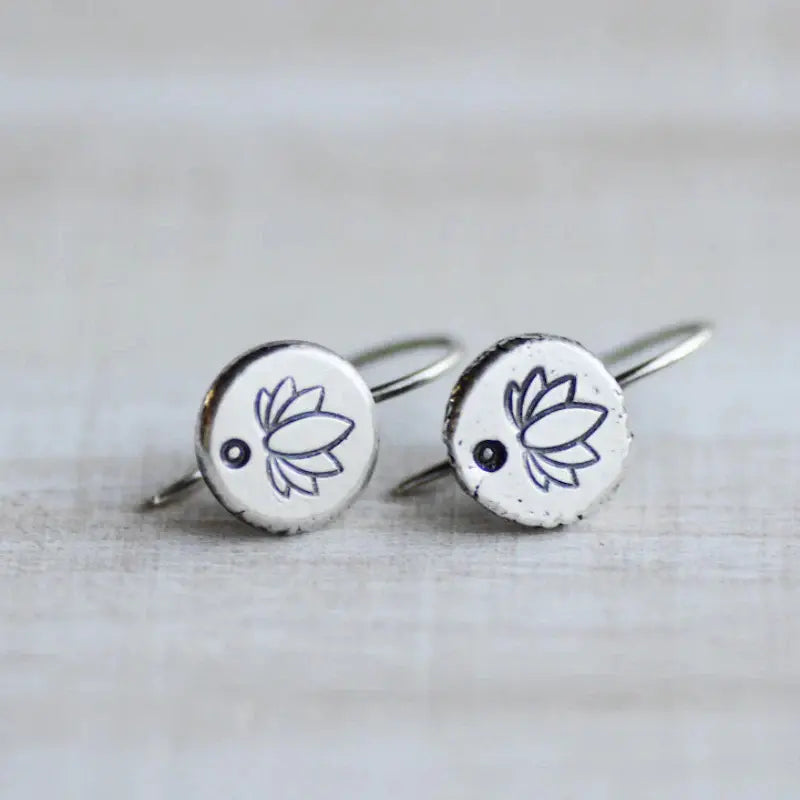 Small round silver earrings in vintage style